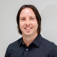 70+ perfiles de «Andreoli»