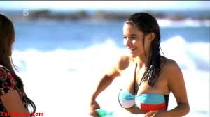 Former home and away star rhiannon fish shares video during fiji holiday. Facebook