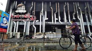Untuk cara yang akan saya bagikan kali ini sangat mudah dipahami oleh anda bahkan pemula sekali pun. Candi Elektronik Kebakaran Linmas Sempat Berjaga Di Area Belakang Takut Api Merambat Ke Pemukiman Tribun Solo