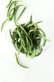 Vegan Green Bean Casserole Minimalist Baker Recipes Recipe Vegan Green Bean Casserole Green Beans Green Bean Casserole