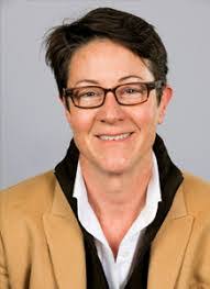 Linda Jolly's Instagram, Twitter & Facebook