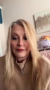 Lisa Sparkles (@lisa_sparkles)’s videos with original sound