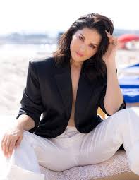 interview | sunny leone | Schön! Magazine