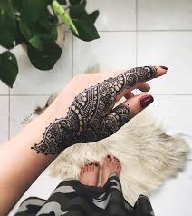 Events and seminars hosted and/or organised by the idm are indexed on the respective idm calendars. 50 Simple Mehndi Design Images To Save This Wedding Season Bridal Mehendi And Makeup Wedding Blog