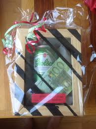 Leuk Idee Voor Een Mannen Kado Gemaakt Van Een Thee Doos Verjaardagscadeaus Mannencadeaus Geld Geven