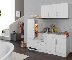 The cm to feet and inches conversion calculator is used to convert centimeters to feet and inches. Singlekuche Berlin Mit Kuhlschrank Breite 180 Cm Weiss Moebel Guenstig De