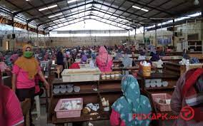 Maybe you would like to learn more about one of these? Tarif Cukai Bakal Naik Buruh Pabrik Rokok Di Kabupaten Tegal Resah