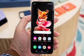Jun 23, 2021 · samsung will launch its new generation of foldable smartphones this year, namely the samsung galaxy z fold 3 and the galaxy z flip 3. Pl3kq4w4f V9rm