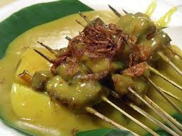 Sate kuah can be found in betawi cuisine of jakarta and also in pontianak, western kalimantan. Pin Di Sate Dan Steak