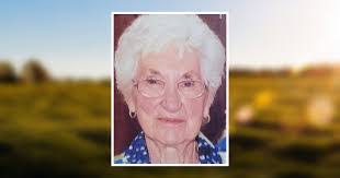 Dena Pearson's Instagram, Twitter & Facebook