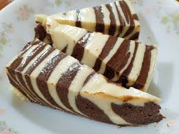 Jika anda adalah pemula dalam hal membuat dessert, varian resep pertama ini sangat cocok untuk dicoba. Resepi Puding Roti Zebra Cerita Ceriti Ceritu Mamapipie