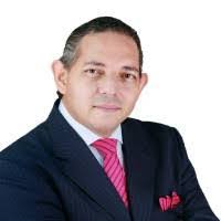 Manuel Davidson's Instagram, Twitter & Facebook