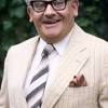 The late ronnie corbett, along with his bespectacled pal ronnie barker, was a national treasure. Https Encrypted Tbn0 Gstatic Com Images Q Tbn And9gcro9xihnxppxjdubwahjsawxdbmlfhbsvizbugl734 Usqp Cau
