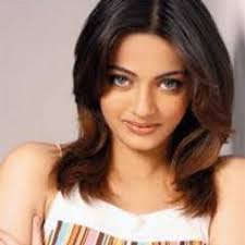 Deborah Hack's Instagram, Twitter & Facebook