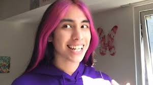 TikToker con síndrome de Tourette: “Era como si estuviera siendo poseído”