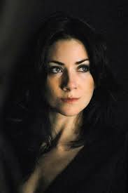 Desde 2014 se desempeña como diputada por antofagasta. Casa De Angelis 2018 Tv Show Where To Watch Streaming Online Plot