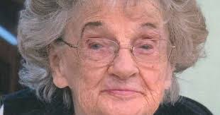 Sherry Hanscom's Instagram, Twitter & Facebook