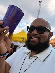 Manuel McDonnell Smith (@manuelsmith) • Instagram photos and videos