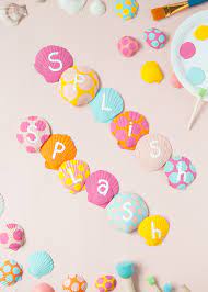 I ripped these photos out of a ms magazine several months ago, and finally got around to. Painted Seashells Handmade Charlotte