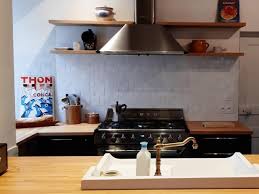 Zellige 8 Facons D Adopter Ces Carreaux Ultra Tendances En 2020 Choses De Cuisine Zellige Credence Cuisine