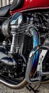 kawasaki w800 the design of the w 800 is a masterpiece by kawasaki it manages to look back and incorporate some great retro design カワサキ w カフェレーサー カワサキ w650