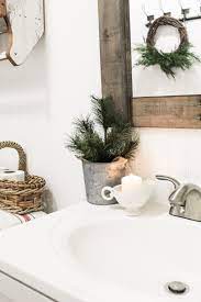 30 Excellent Christmas Decoration Ideas For Your Bathroom Christmas Bathroom Decor Christmas Bathroom Farmhouse Style Christmas