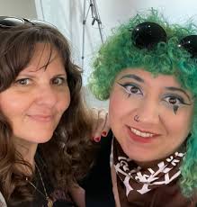 Such a fun date with myself yesterday I went to see Jeffrey Gibson speak  about his radiant work at the Broad @thebroadmuseum with Alexandra Grant  @alexandragrantstudio then headed to the Reef to