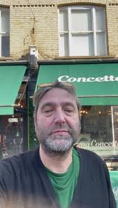 Help2Heat Campaign Mamma Concetta restaurant and Samsons Academy Charity  working with local businesses and Mel Stratton from Bedford Kindness. The  campaign aims to raise money for people struggling with Fuel Poverty. Mamma