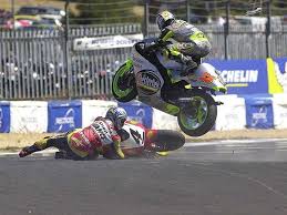 2000 Portuguese Grand Prix Shinya Nakano Chesterfield Tech3 Yamaha Yzr250 Colliding With Tohru Ukawa Shell Advance Ho Racing Bikes Racing Motorcycles Racing