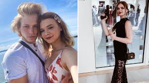 Discover julia wroblewska net worth, salary, biography, height, dating, wiki. Julia Wroblewska Jest Singielka Rozstala Sie Z Chlopakiem Kozaczek