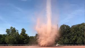 In unusual cases, tornadoes can make contact with. Staubteufel In Gelsenkirchen