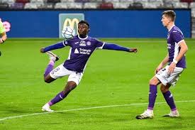 Biz gün boyunca son haberler güncellemeleri ile favori kulüp ile irtibatta kalmak için öneriyoruz. Ligue 2 Face A Niort Le Toulouse Football Club Doit S Imposer Pour Voir Plus Haut Actu Toulouse