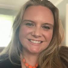 Elizabeth Keyes (@_keyes_)