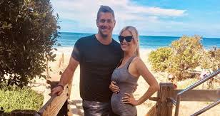 Anstead and ant separated after living together for more than a decade. Christina Anstead Confirms Sex Of Upcoming Baby With Husband Ant Popculture Com Glbnews Com