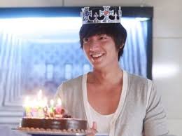 He has set a great example to his fans, who very gladly follow his footsteps. Happy Birthday Yonghwa And Lee Min Ho K Pop Amino