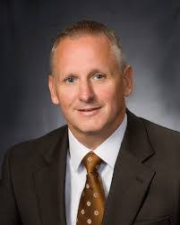 Willard Hyatt's Instagram, Twitter & Facebook