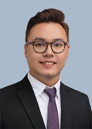 Toan Tran's Instagram, Twitter & Facebook