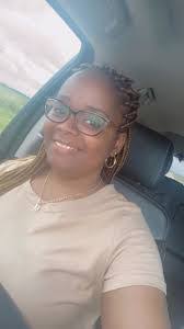 Malinda Warren's Instagram, Twitter & Facebook