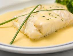 Quenelles De Pescado Blanco Con Salsa De Queso Fundido Recetasestampas Seafood Recipes Healthy Monkfish Recipes Seafood Recipes