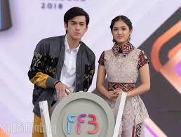 Rizky nazar dan cut syifa dikabarkan sedang berpacaran. Rizky Nazar Dan Cut Syifa Tampil Serasi Kenakan Baju Tenun Tabloidbintang Com