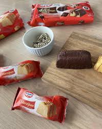 Sämtliche hier aufgelisteten dr oetker kuchen im glas sind jederzeit bei amazon zu haben und dank der schnellen lieferzeiten innerhalb von maximal 2 werktagen bei ihnen. Ein Toller Eisenbahnkuchen Mit Kleinen Ruhrkuchen Von Dr Oetker Gewinnt Drei Grosse Uberraschungs Kuchenpakete Zuckersusse Apfel Kreativer Familienblog Und Reiseblog