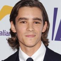 Brenton Thwaites, Ben Robson to Star in 'A Violent Separation'