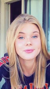 Danielle Maness's Instagram, Twitter & Facebook