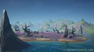 Mythic storm king drops amazing loot but many players have had issues taking him down. All Fortnite V11 10 Map Changes Halloween Decorations Storm King Corruption And More Fortnitemaster Com