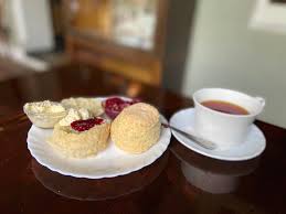Cream Tea In Hamburg Luhmanns Teestube In Blankenese Backzutaten Clotted Cream Rezepte Clotted Cream
