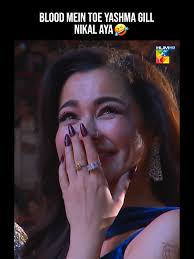 Sehar hashmi at hum awards 2025 #10thhumawards #humawards2025 #celebl...