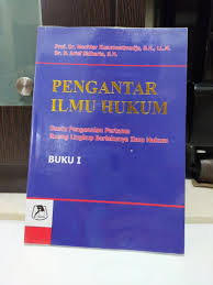 Teori hukum pembangunan mochtar kusumaatmadja merupakan teori hukum pembangunan yang sangat eksis di indoensia, dan yang menjadi salah satu penyebab eksisnya di indonesia adalah karena teori hukum pembangunan tersebut diciptakan oleh orang indonesia, dengan melihat dimensi dan kultur masyarakat indonesia yang pluralistik.teori hukum pembangunan mochtar kusumaatmadja juga memakai kerangka acuan. Pengantar Ilmu Hukum I Prof Dr Mochtar Kusumaatmadja S H Ll M Buku Alat Tulis Buku Di Carousell