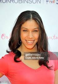 Kristy Heller's Instagram, Twitter & Facebook