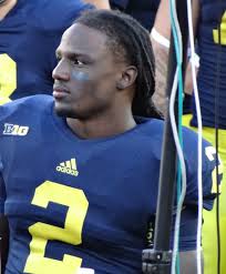 Vincent Smith (American football)