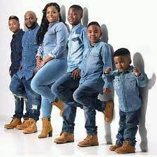 خمسون قاعدة عن فن قبول الآخر والتعايش الإيجابي بين البشر Family Portrait Outfits Family Photoshoot Outfits Family Photo Outfits